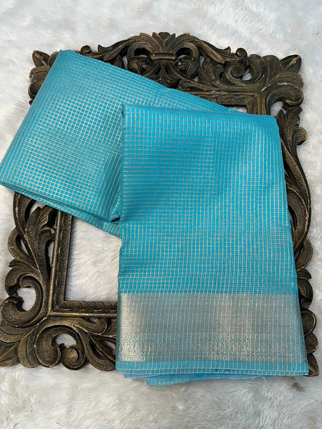 Contemporary Weave Kora Tissue Silk Banarasi Saree