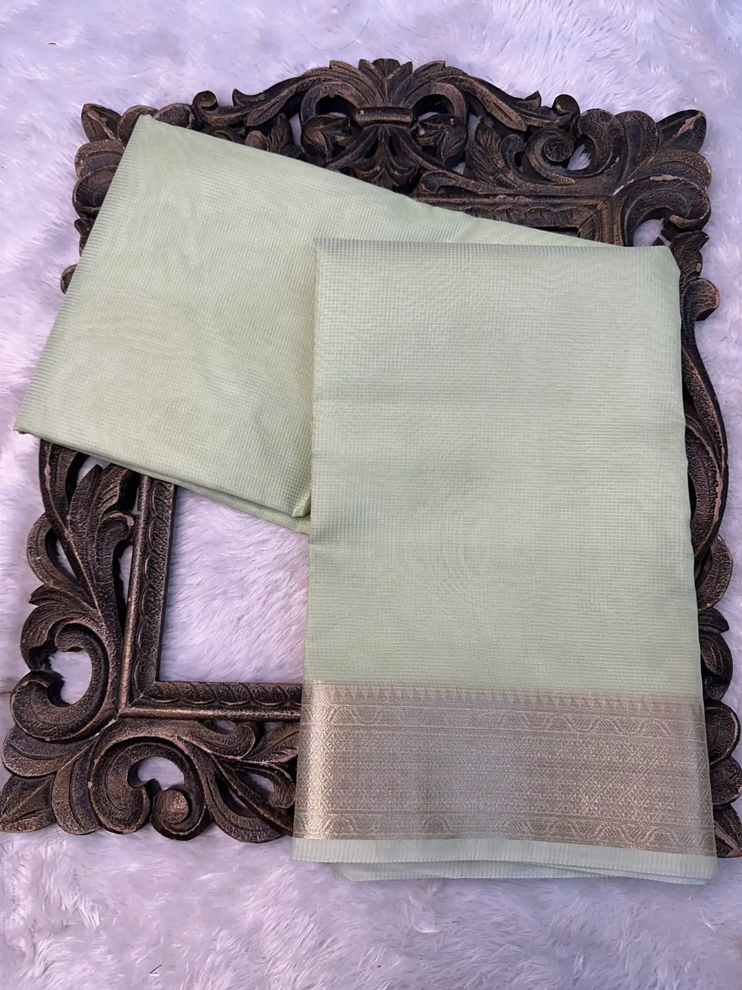 Eccentric Weave Softsilk Traditional Banarasi Saree