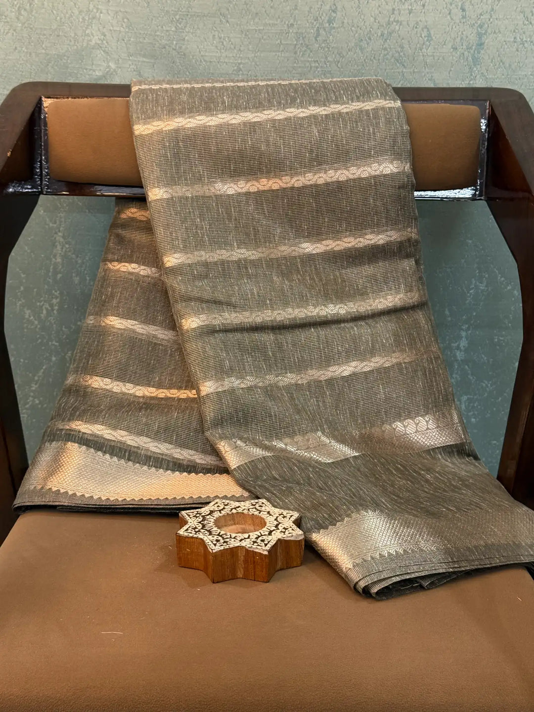 Eccentric Weave Softsilk Traditional Banarasi Saree