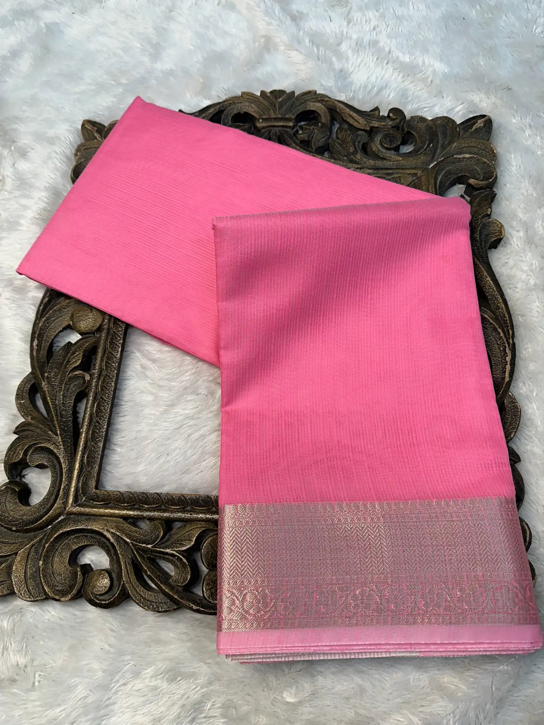 Eccentric Weave Softsilk Traditional Banarasi Saree