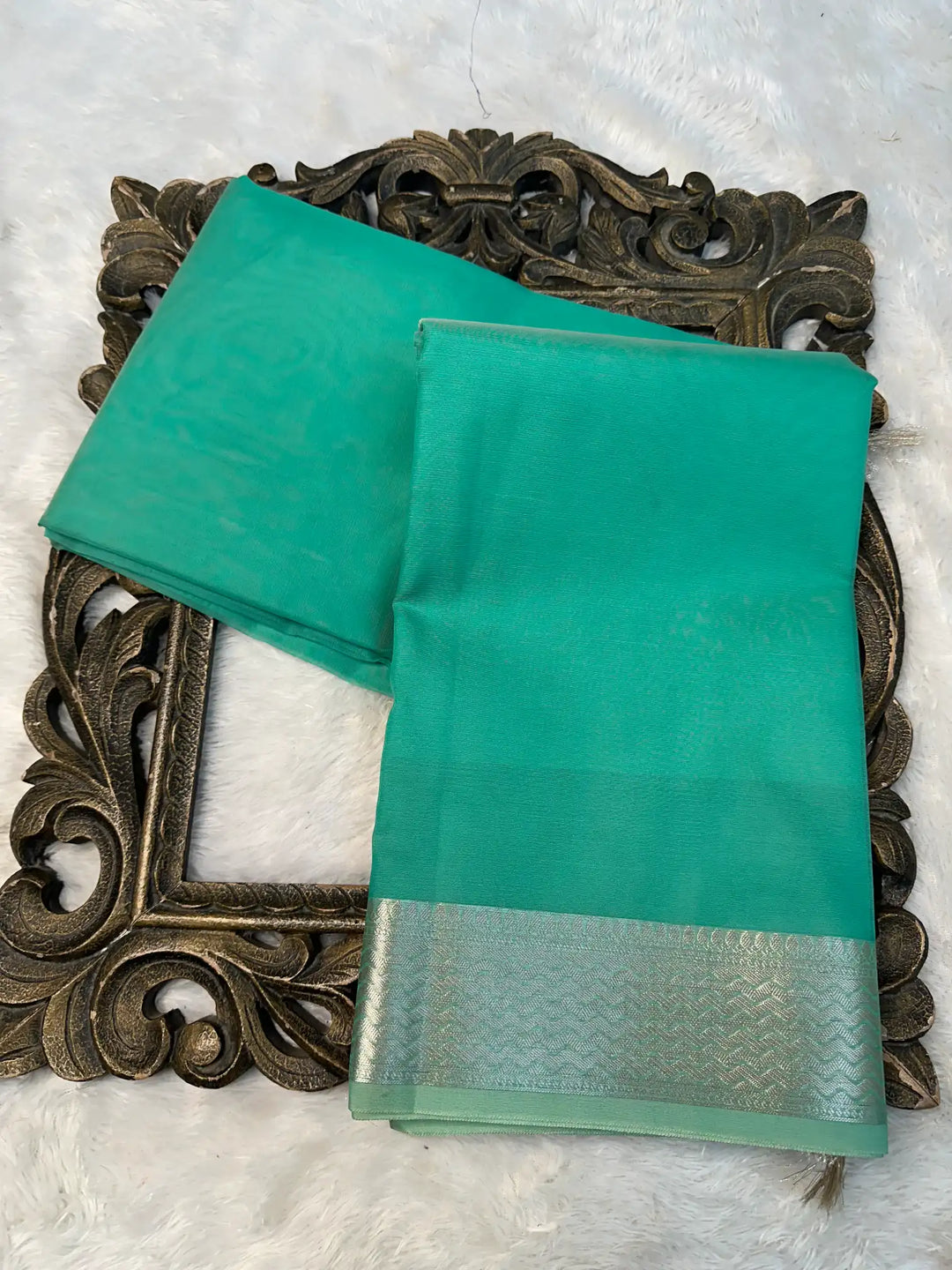 Eccentric Weave Softsilk Traditional Banarasi Saree