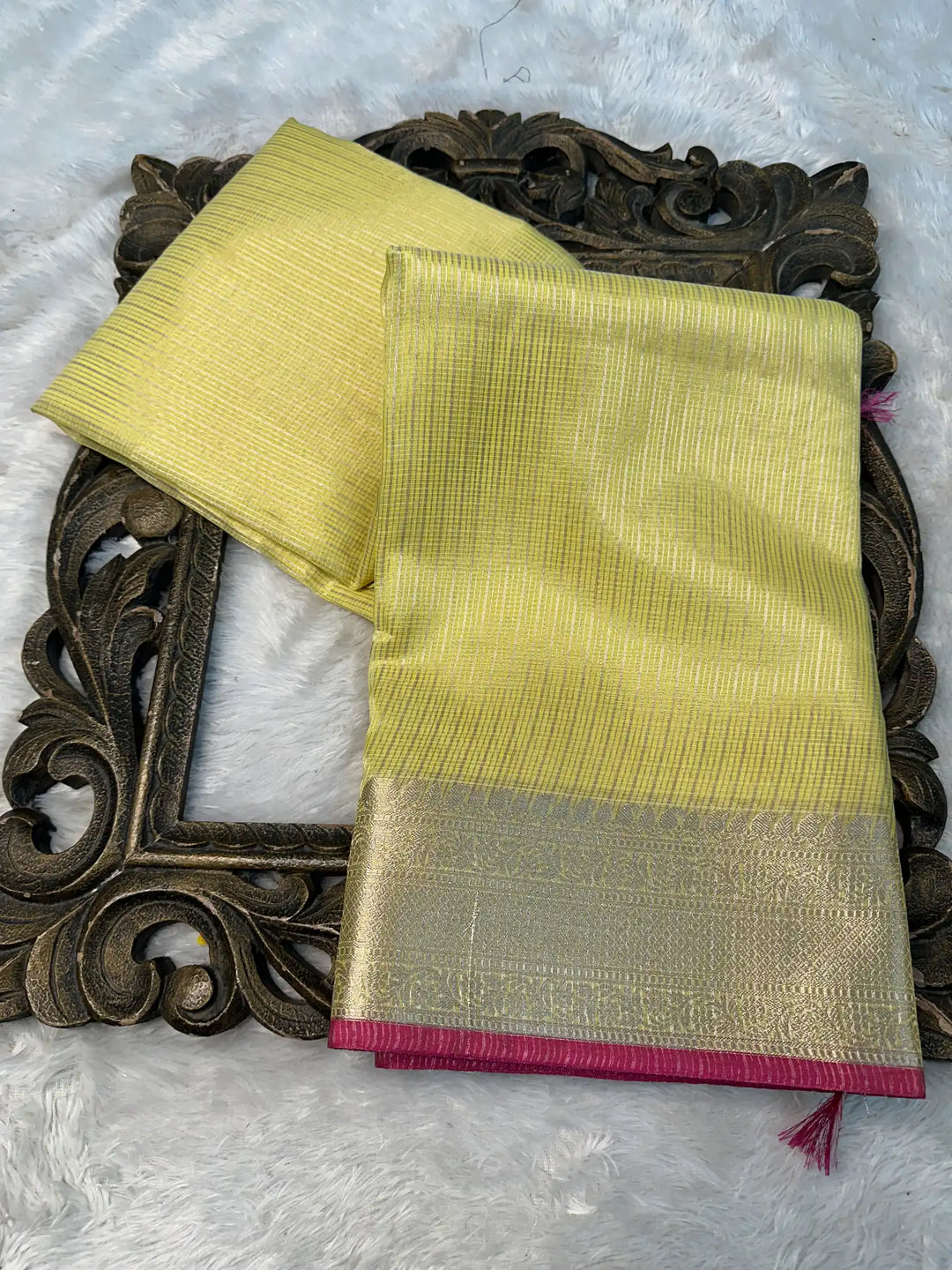 Contemporary Weave Kora Tissue Silk Banarasi Saree