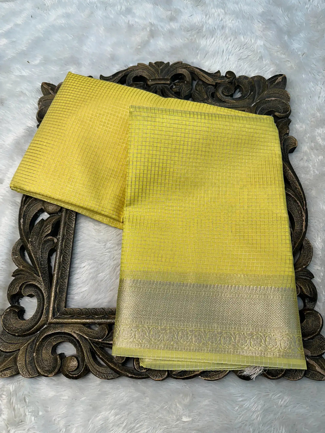 Eccentric Weave Softsilk Traditional Banarasi Saree