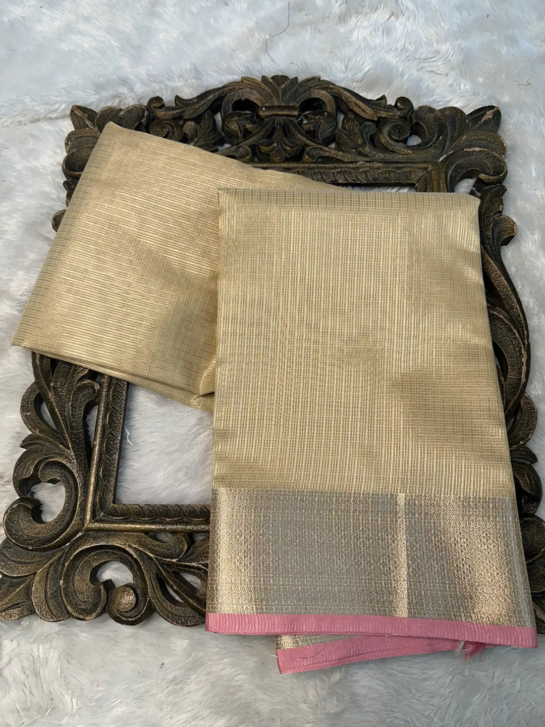 Contemporary Weave Kora Tissue Silk Banarasi Saree