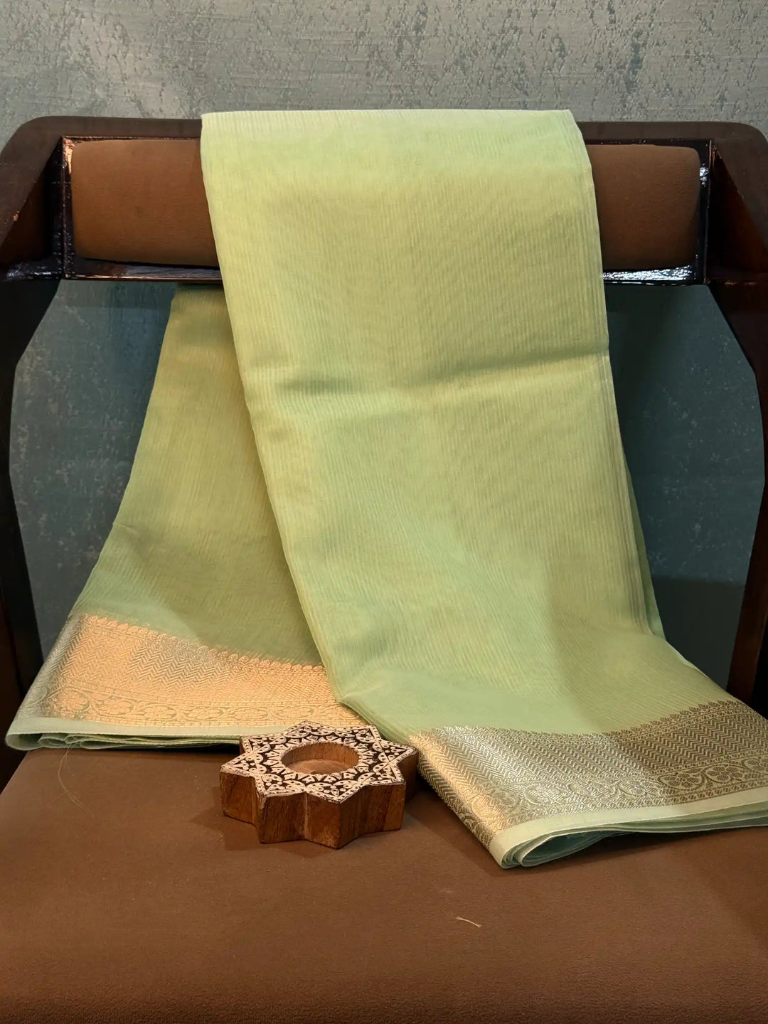 Eccentric Weave Softsilk Traditional Banarasi Saree