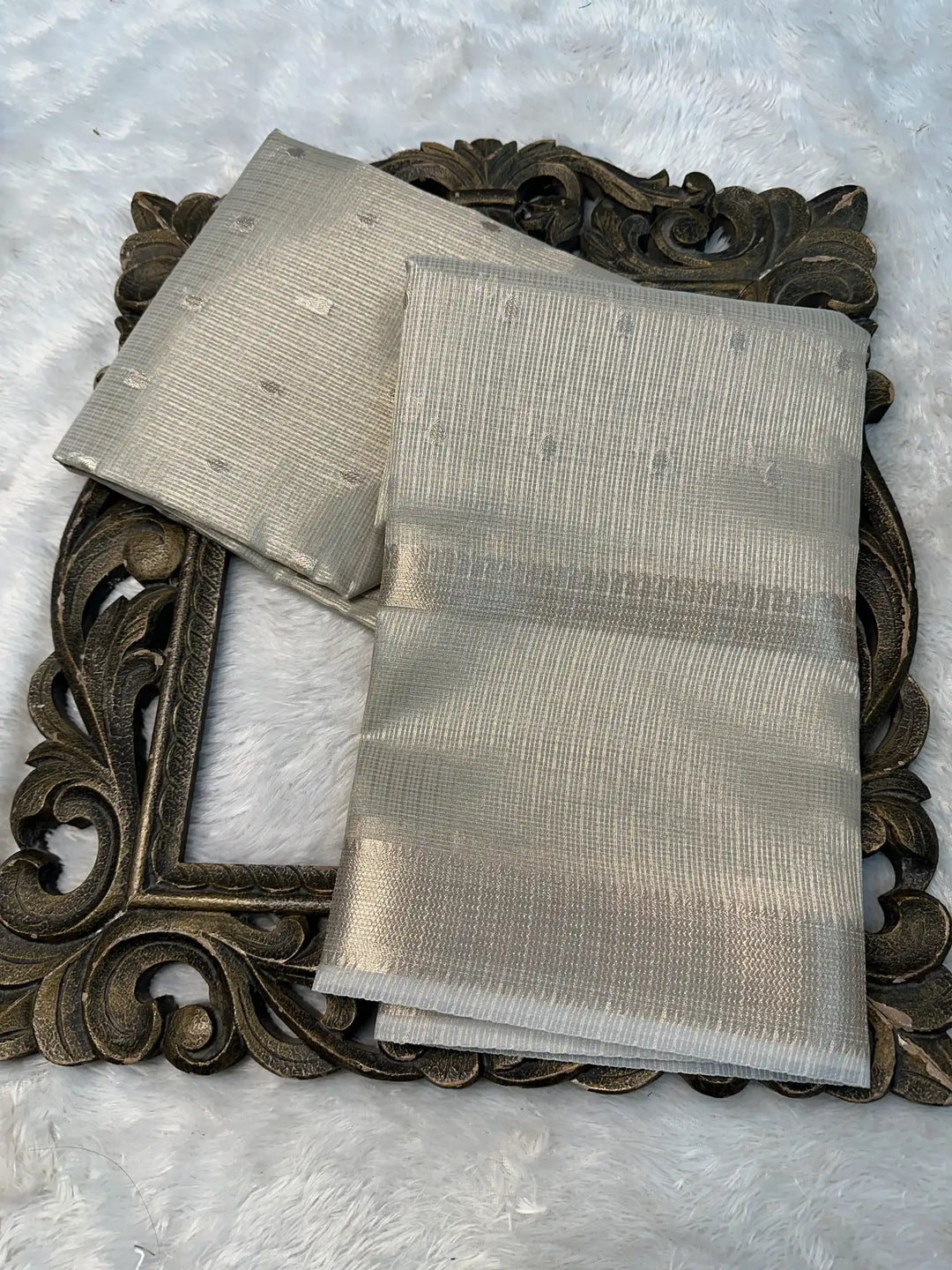Eccentric Weave Softsilk Traditional Banarasi Saree
