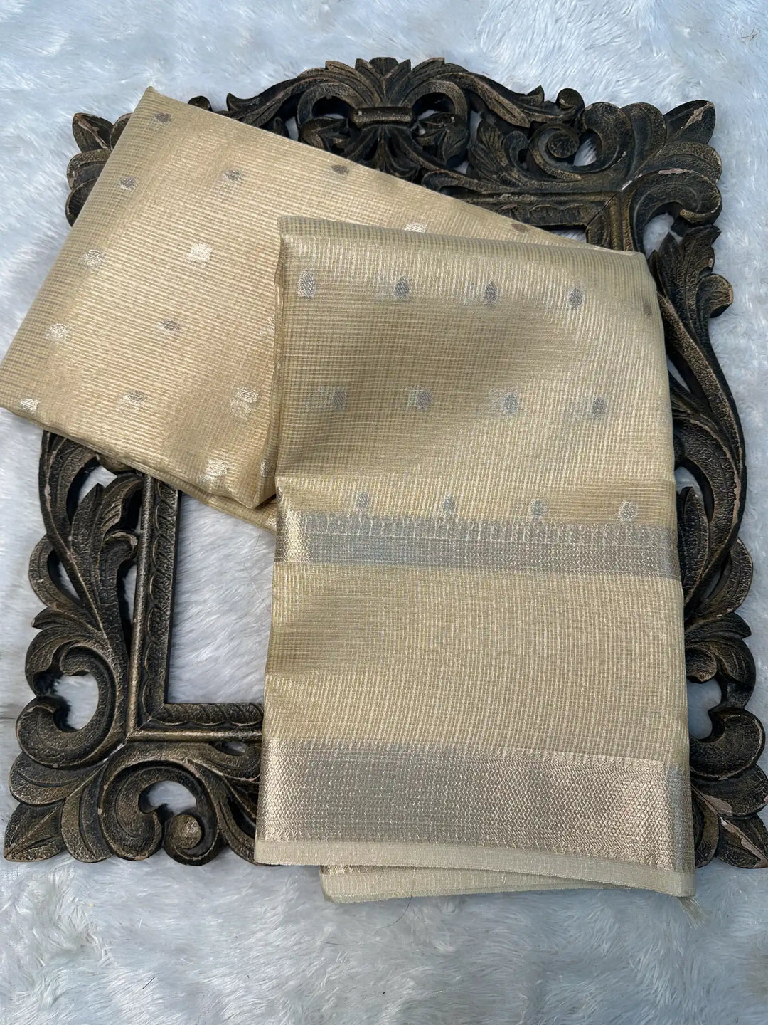 Contemporary Weave Kora Tissue Silk Banarasi Saree