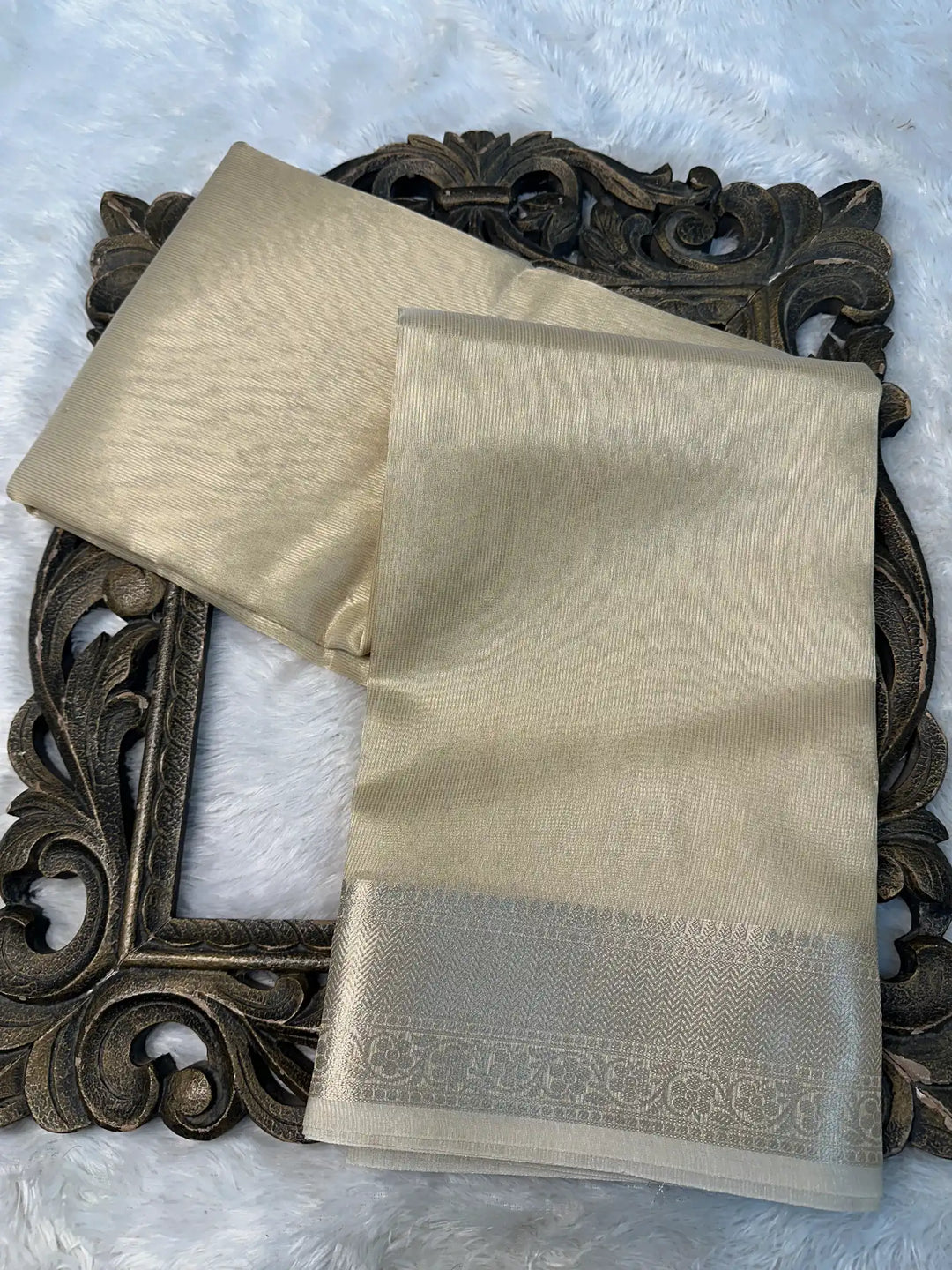 Eccentric Weave Softsilk Traditional Banarasi Saree