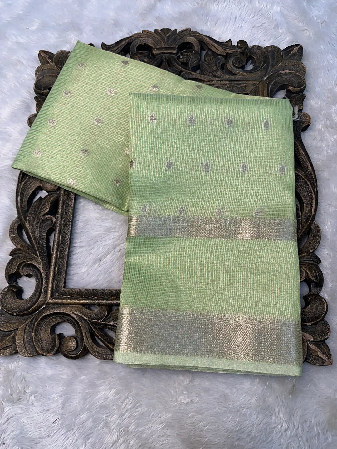 Eccentric Weave Softsilk Traditional Banarasi Saree