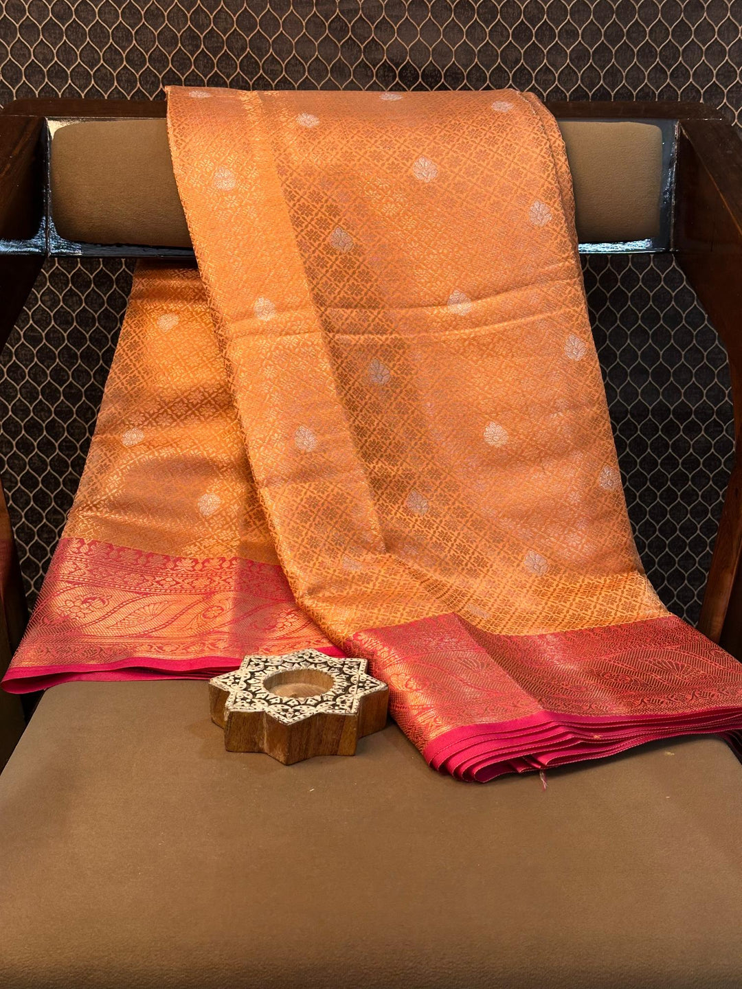 Eccentric Zari Weave Softsilk Banarasi Saree