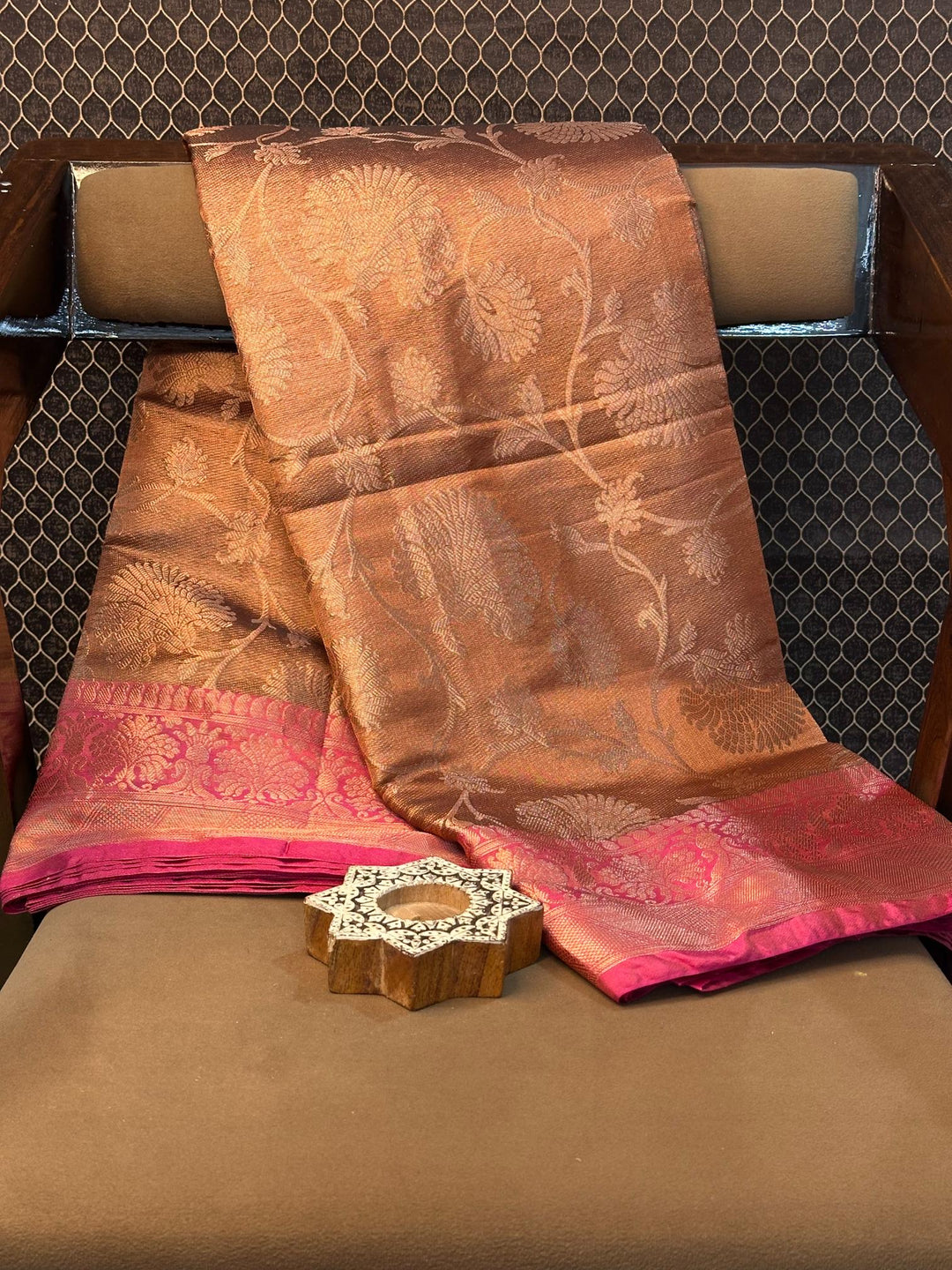 Eccentric Zari Weave Softsilk Banarasi Saree