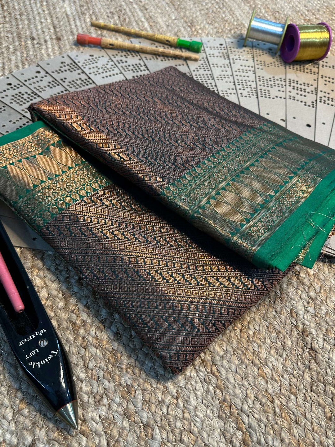 Eccentric Weave Softsilk Traditional Banarasi Saree