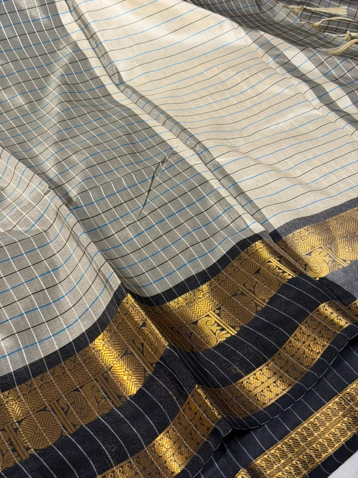 Light grey Kanchi Pattu Checks Weave Saree