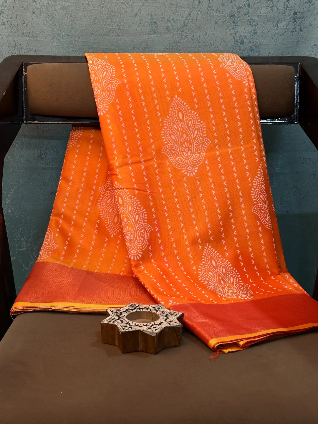 Eccentric Weave Softsilk Traditional Banarasi Saree