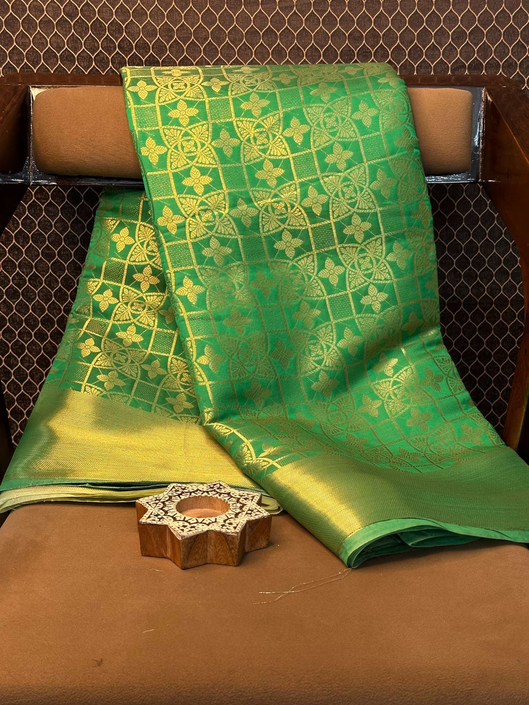 Eccentric zari weave Softsilk Heritage Banarasi saree