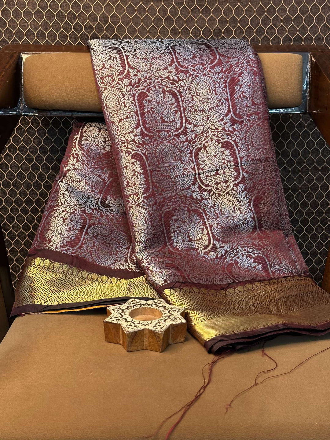 Eccentric zari weave Softsilk Heritage Banarasi saree