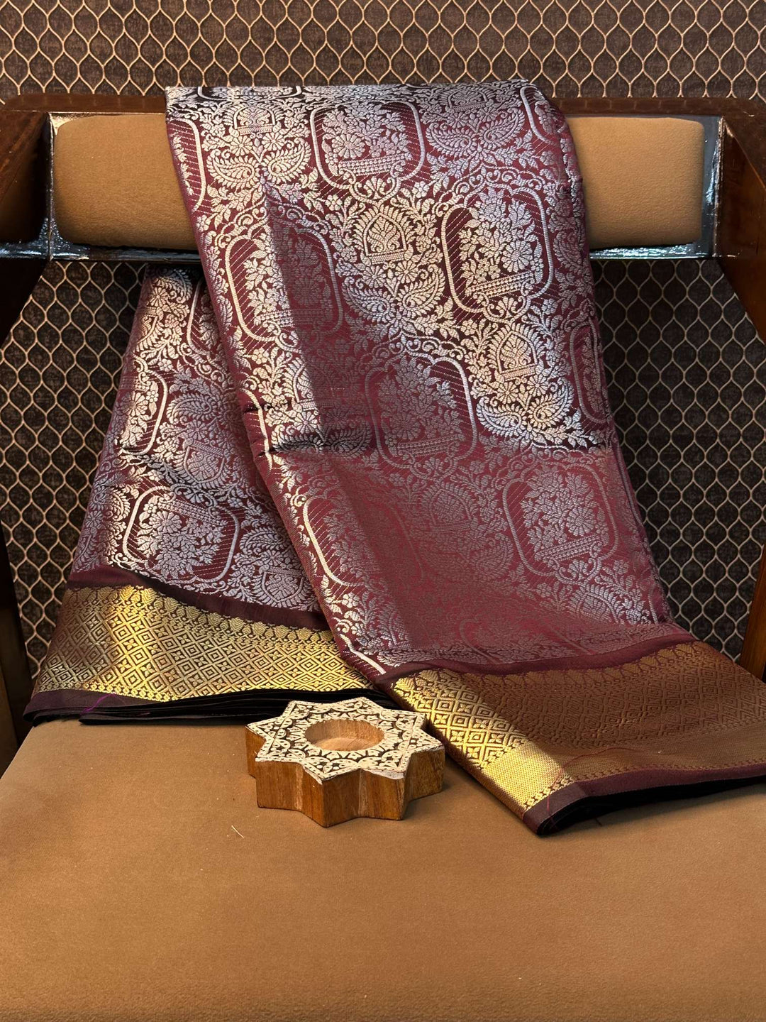 Eccentric zari weave Softsilk Heritage Banarasi saree