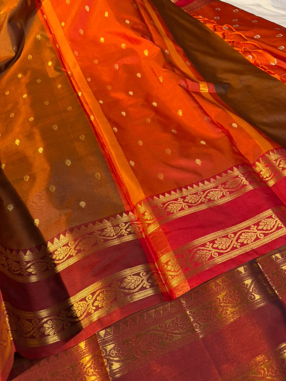 Rusted Coffee Traditional Banarasi Silk Saree