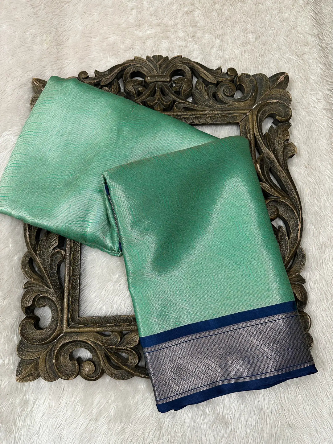 Contemporary Weave Kora Tissue Silk Banarasi Saree