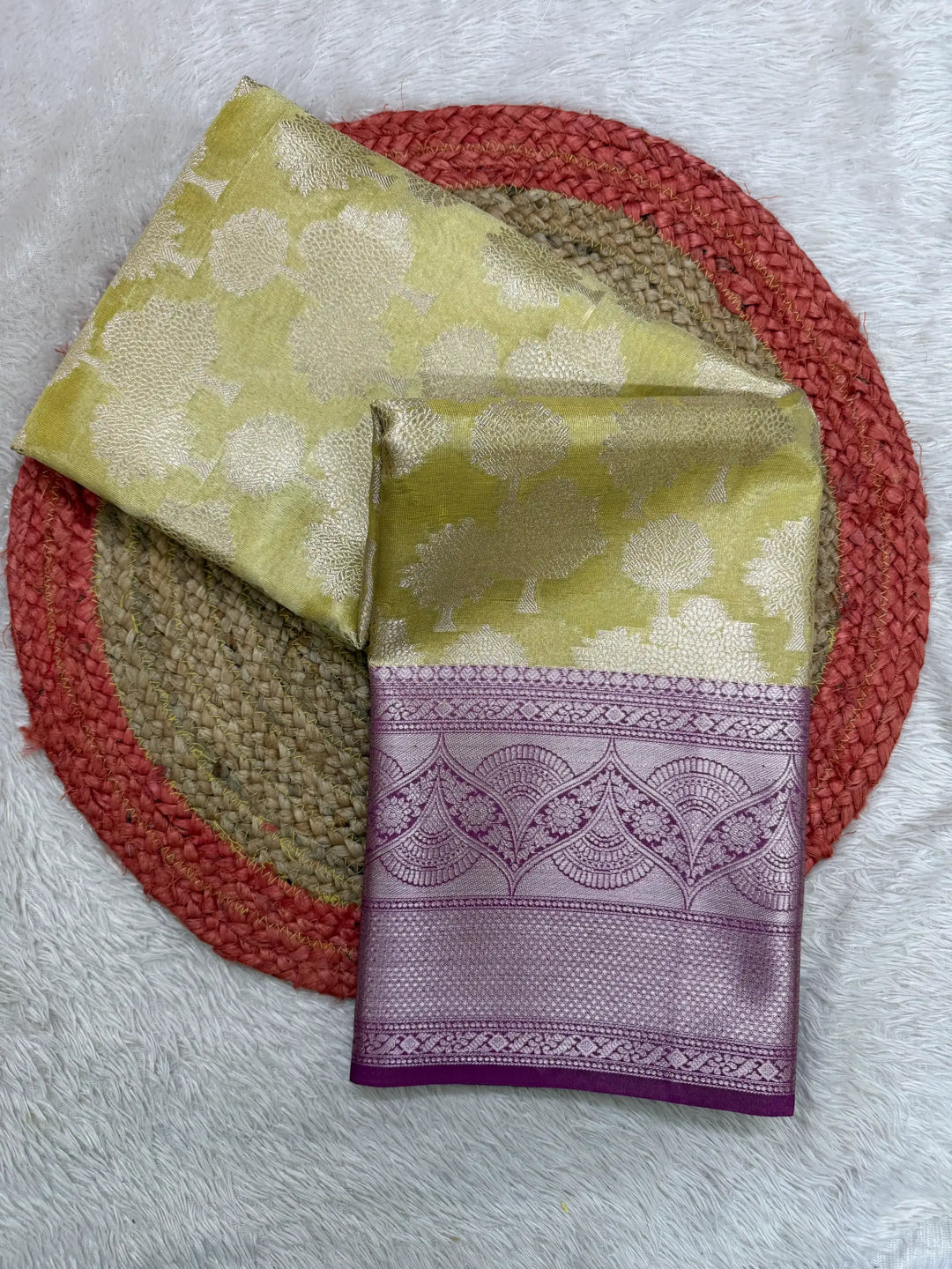 Contemporary Weave Kora Tissue Silk Banarasi Saree