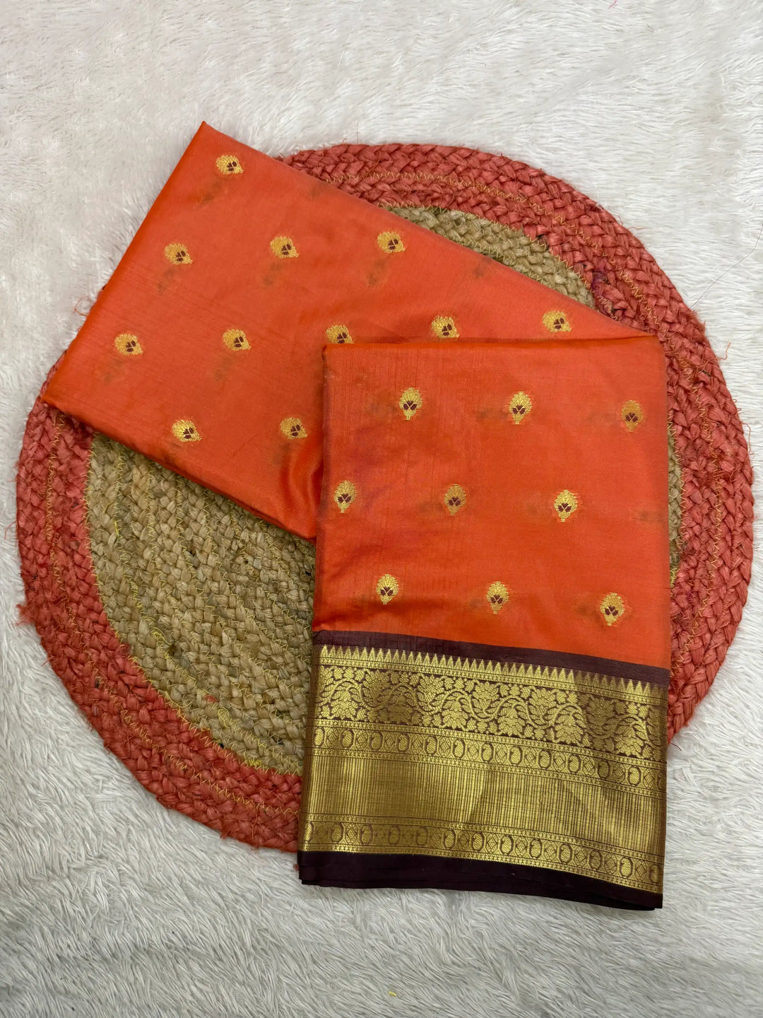 Contemporary Weave Kora Tissue Silk Banarasi Saree