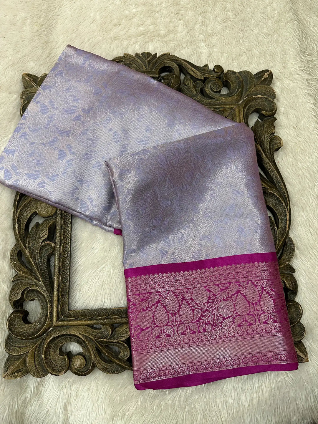 Contemporary Weave Kora Tissue Silk Banarasi Saree