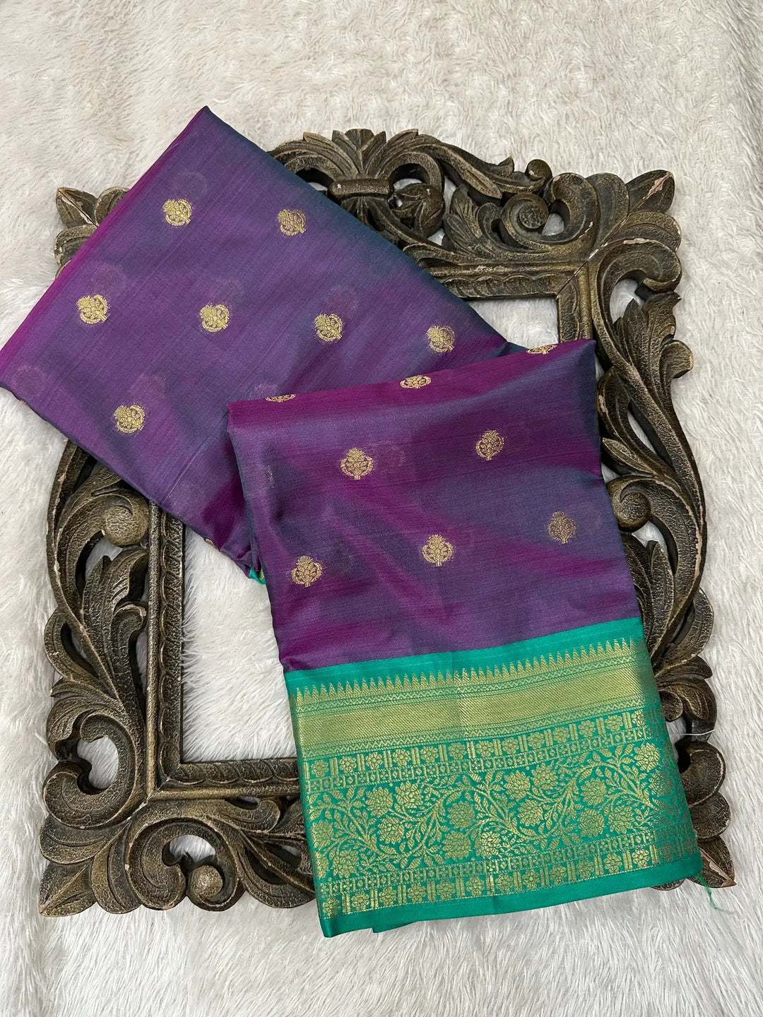 Contemporary Weave Kora Tissue Silk Banarasi Saree