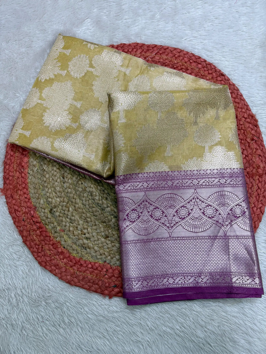 Contemporary Weave Kora Tissue Silk Banarasi Saree