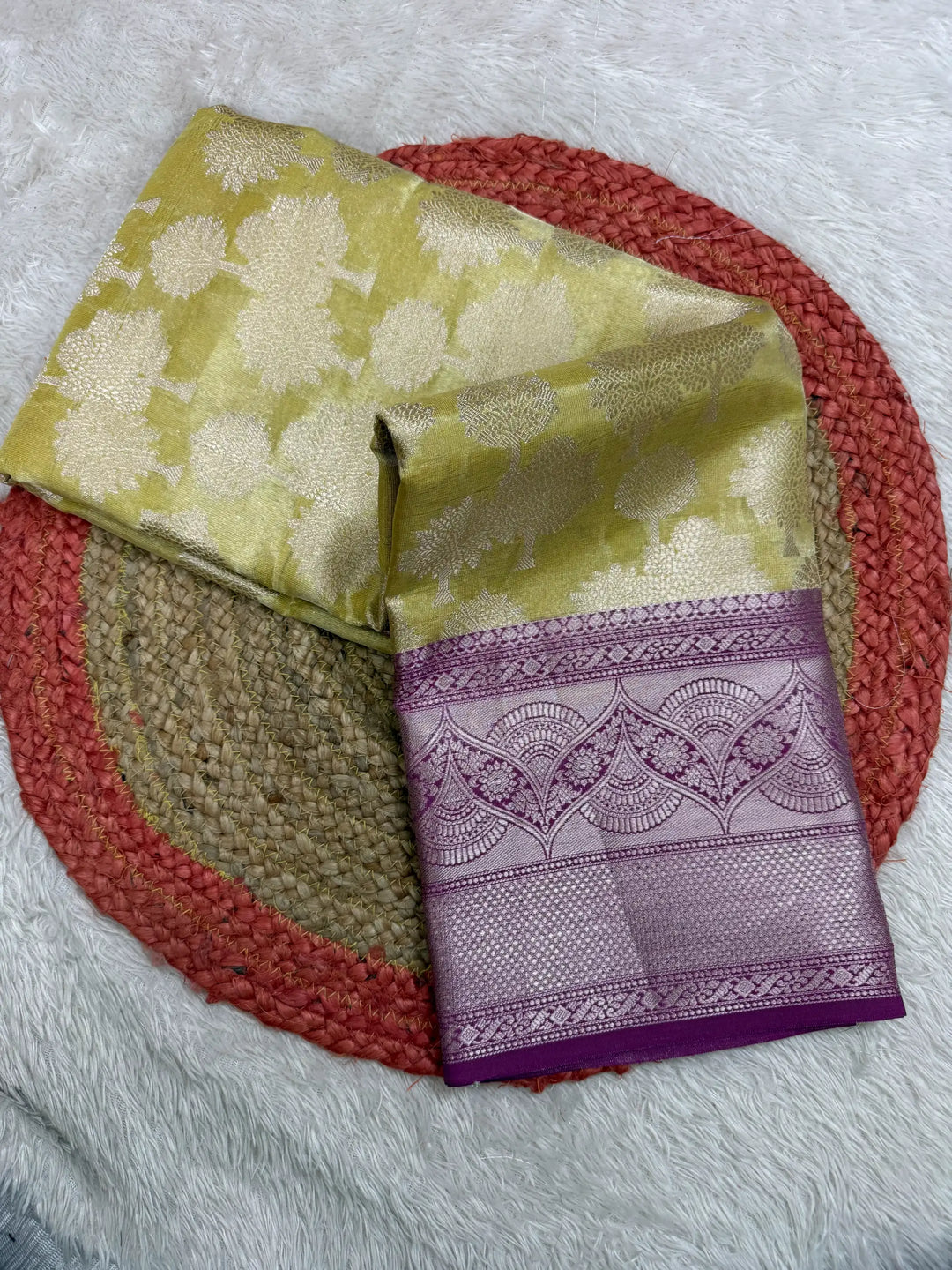 Contemporary Weave Kora Tissue Silk Banarasi Saree