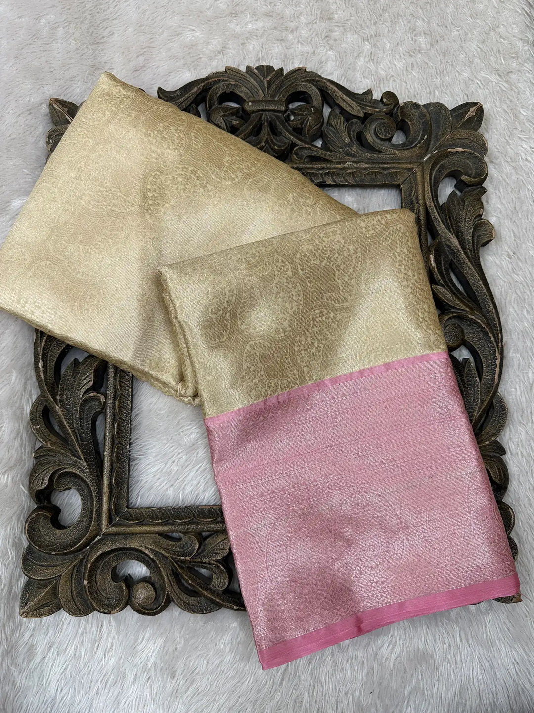 Contemporary Weave Kora Tissue Silk Banarasi Saree