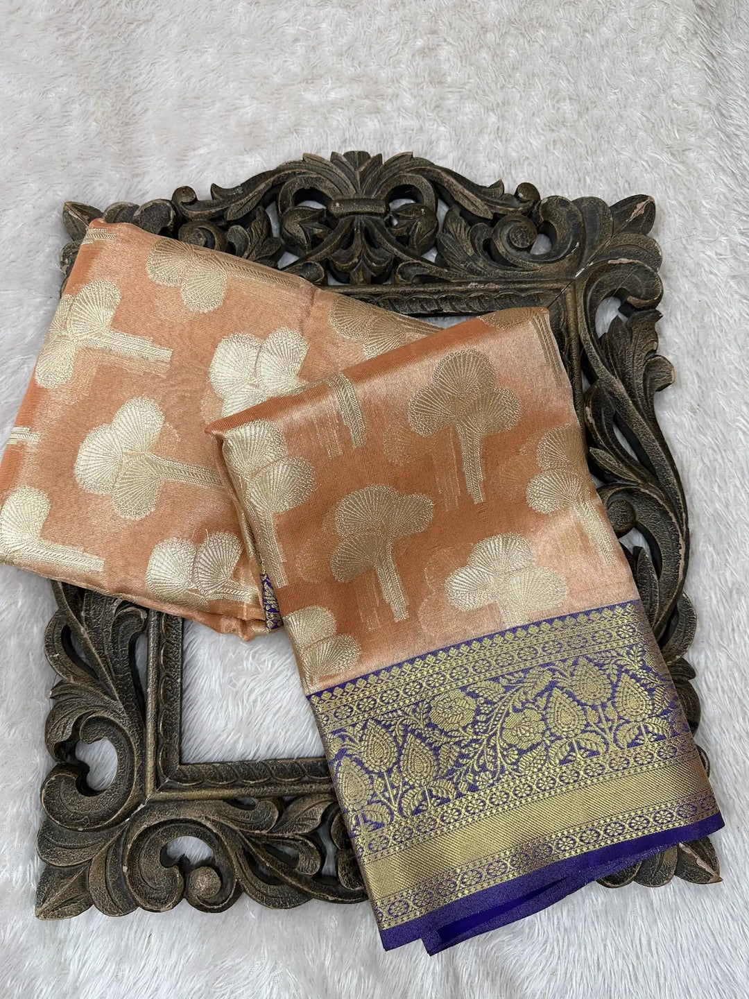 Contemporary Weave Kora Tissue Silk Banarasi Saree