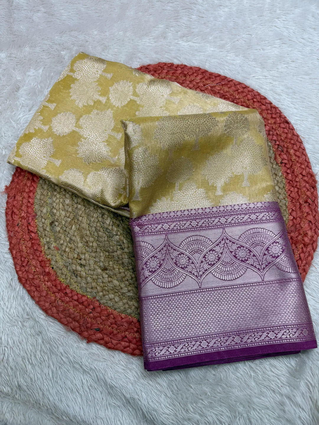 Contemporary Weave Kora Tissue Silk Banarasi Saree