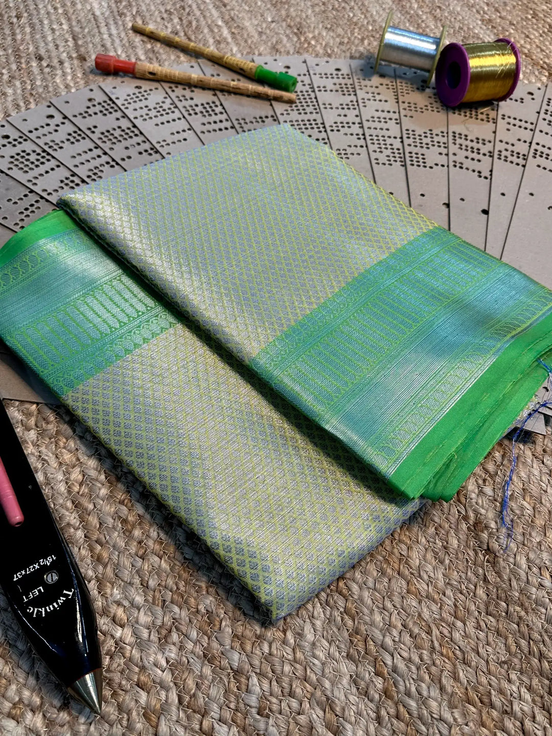 Eccentric Weave Softsilk Traditional Banarasi Saree