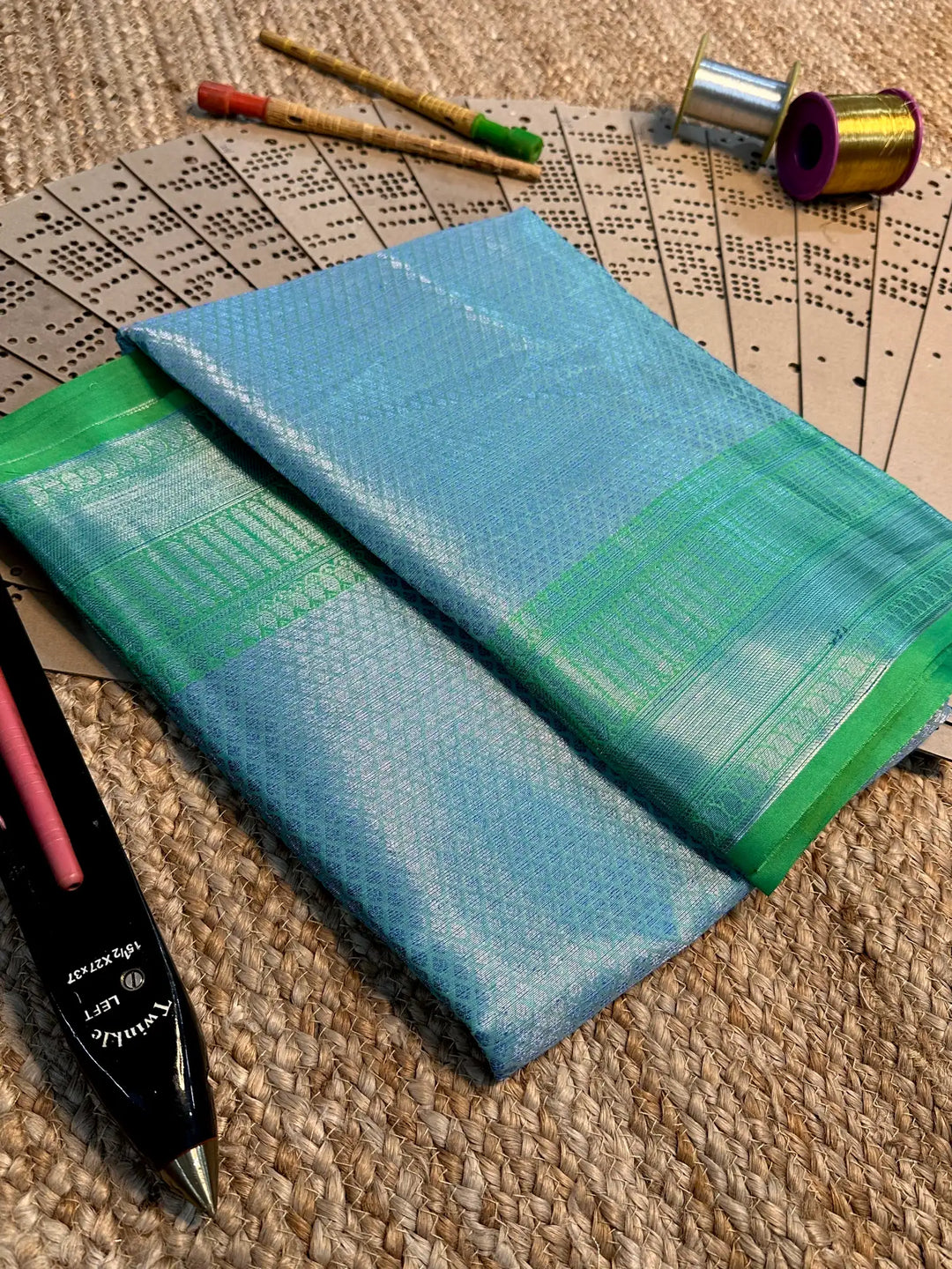 Eccentric Weave Softsilk Traditional Banarasi Saree