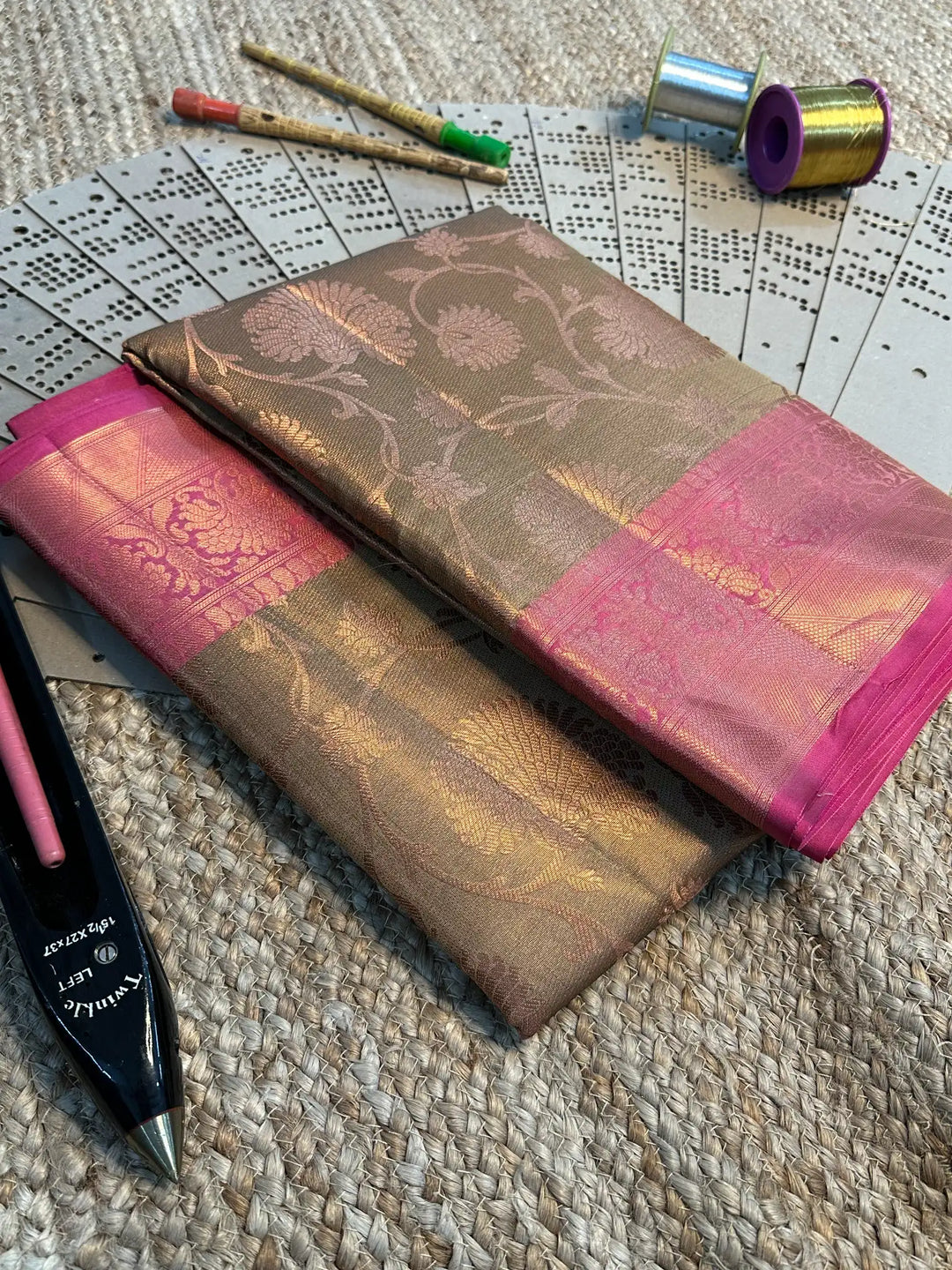 Eccentric Weave Softsilk Traditional Banarasi Saree