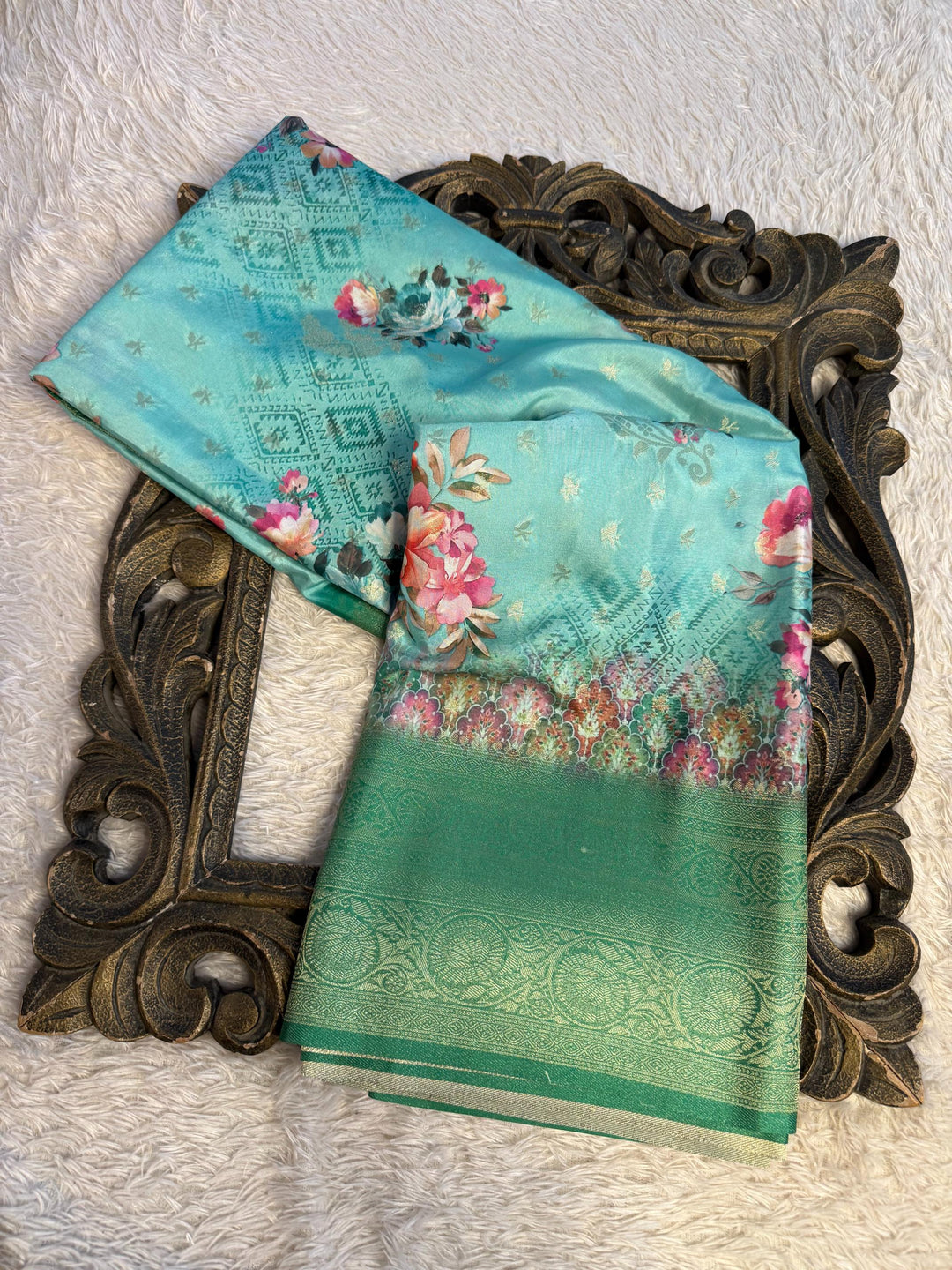 Trending Softsilk Jacquard Unique Banarasi Saree