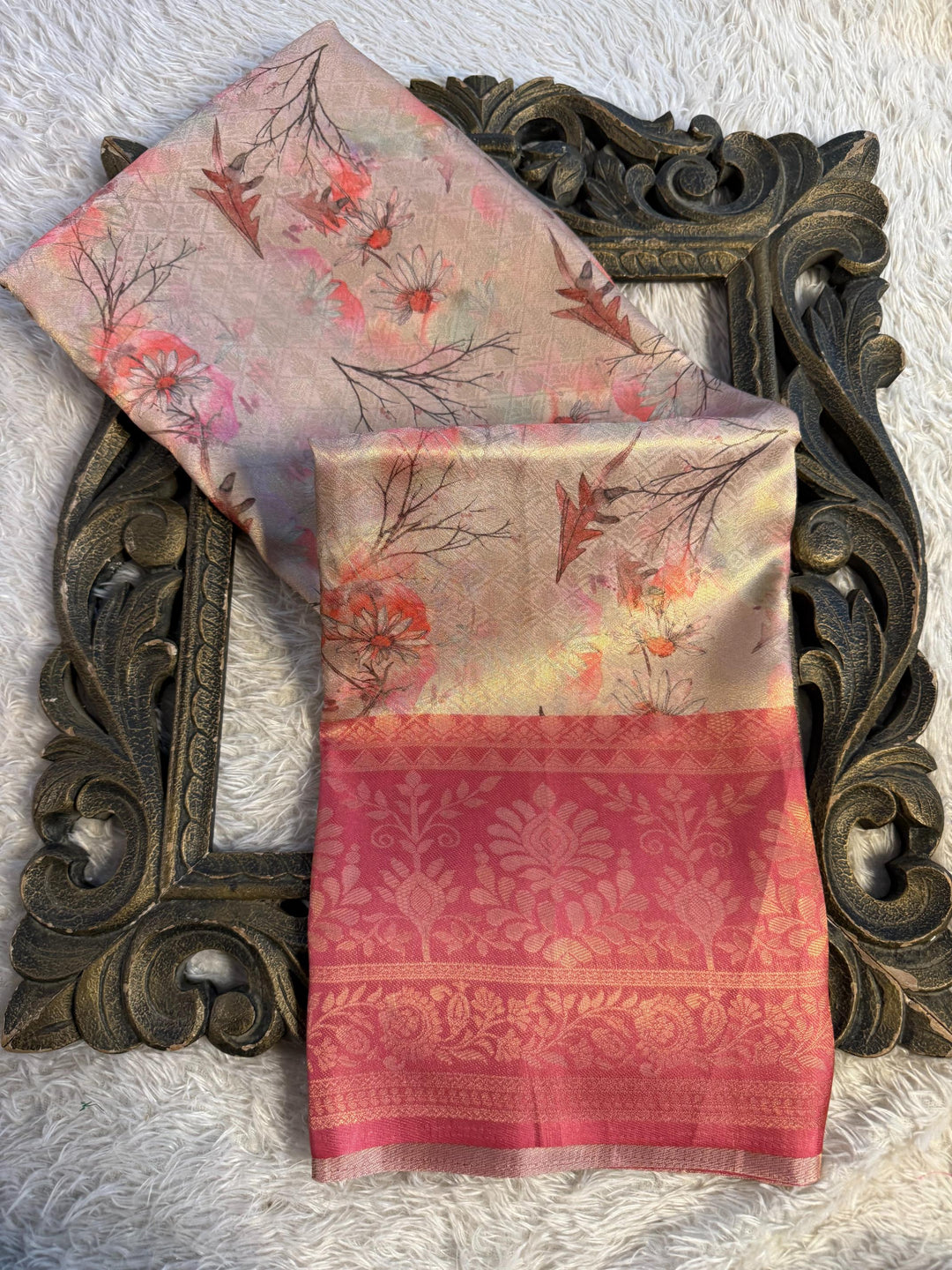 Trending Softsilk Jacquard Unique Banarasi Saree