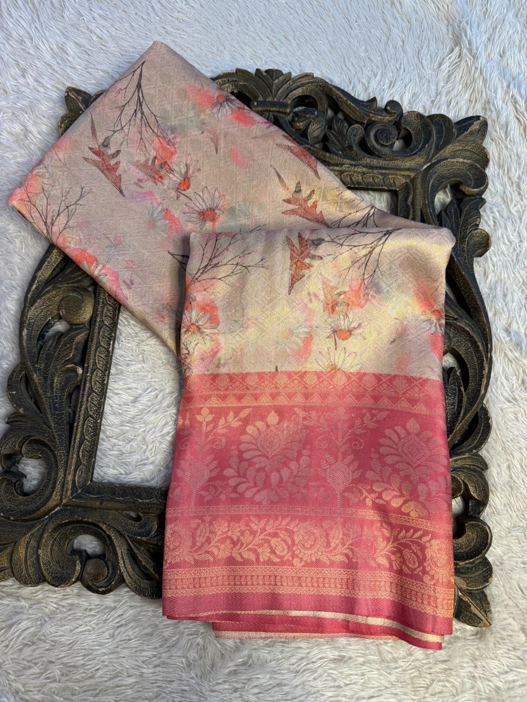 Trending Softsilk Jacquard Unique Banarasi Saree
