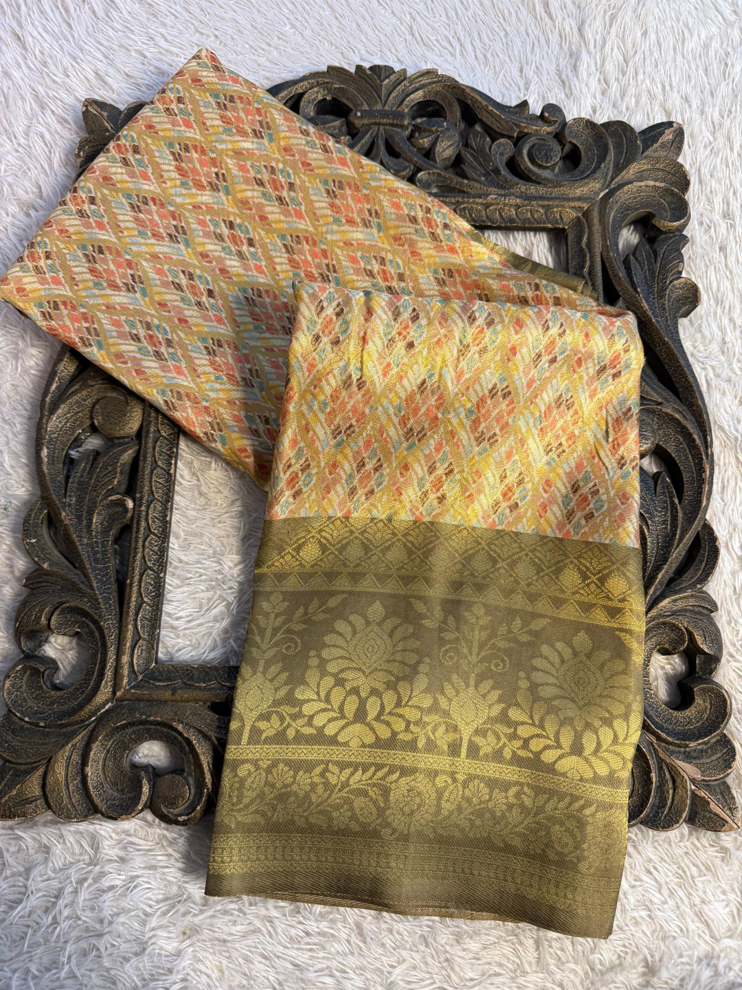 Latest Softsilk Exclusive Banarasi Saree