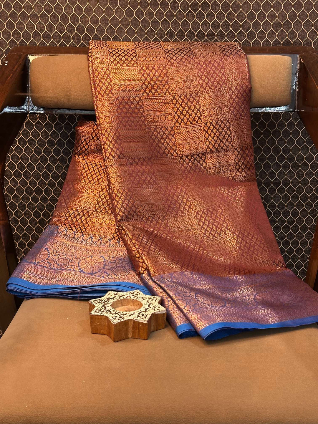 Eccentric zari weave Softsilk Banarasi saree