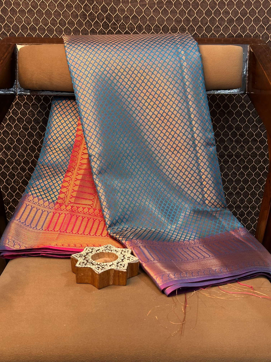 Eccentric zari weave Softsilk Heritage Banarasi saree