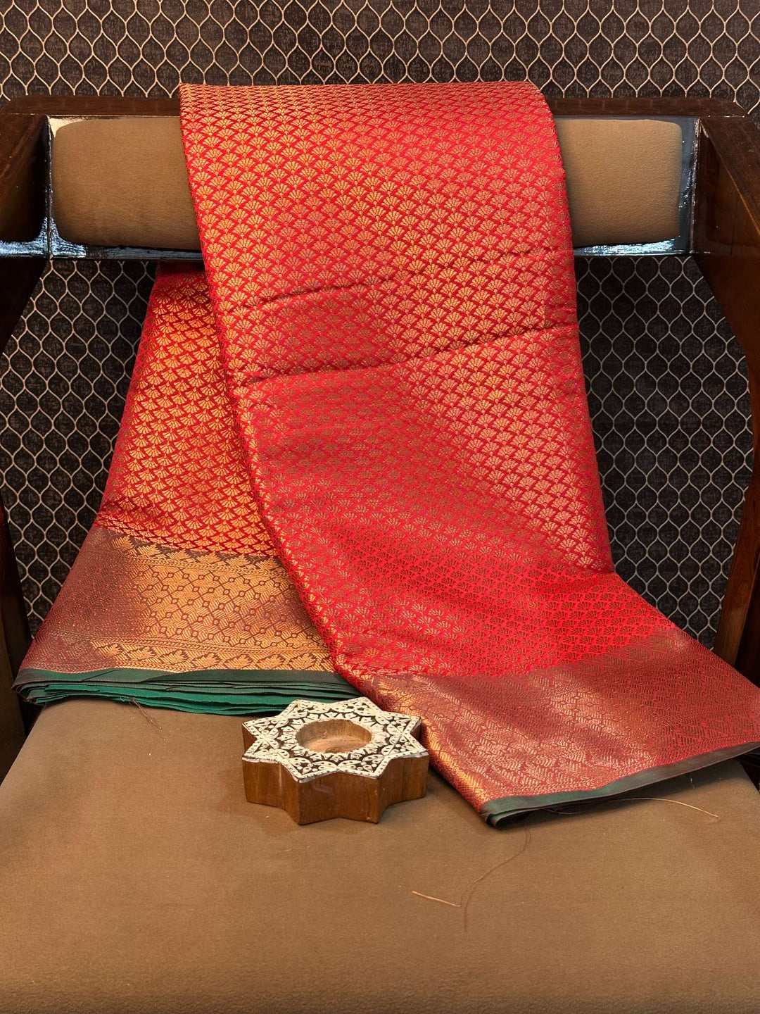 Eccentric zari weave Softsilk Heritage Banarasi saree