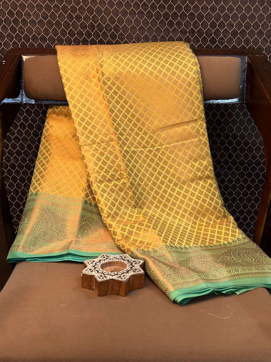 Eccentric zari weave Softsilk  Banarasi saree