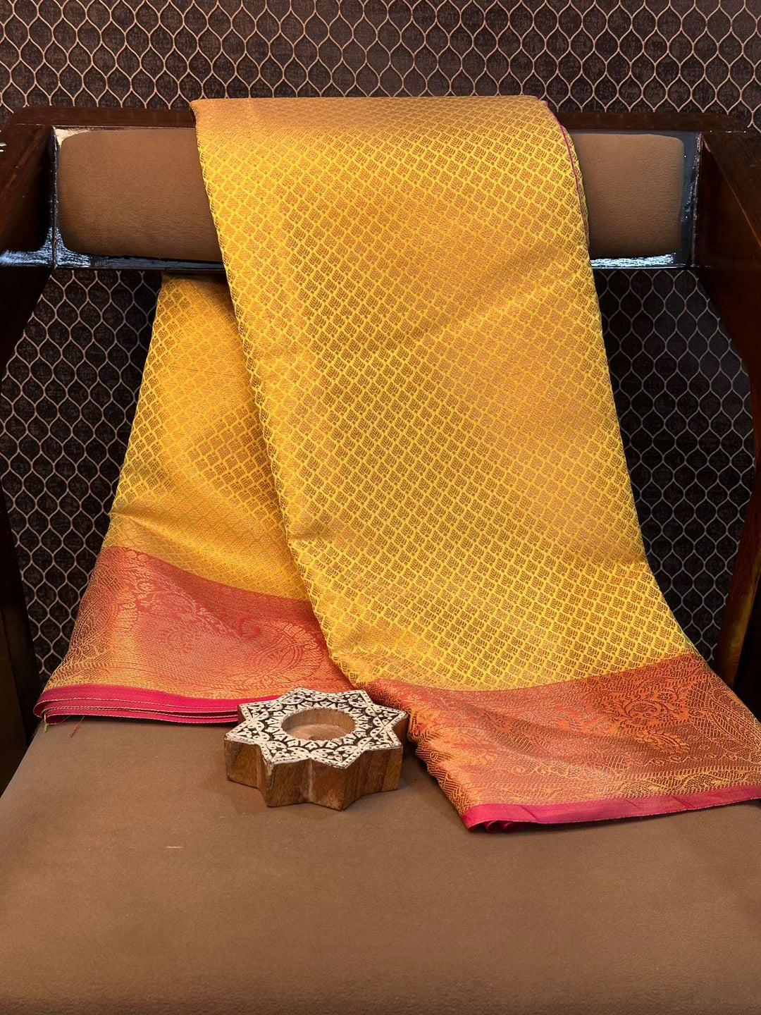 Eccentric zari weave Softsilk  Banarasi saree