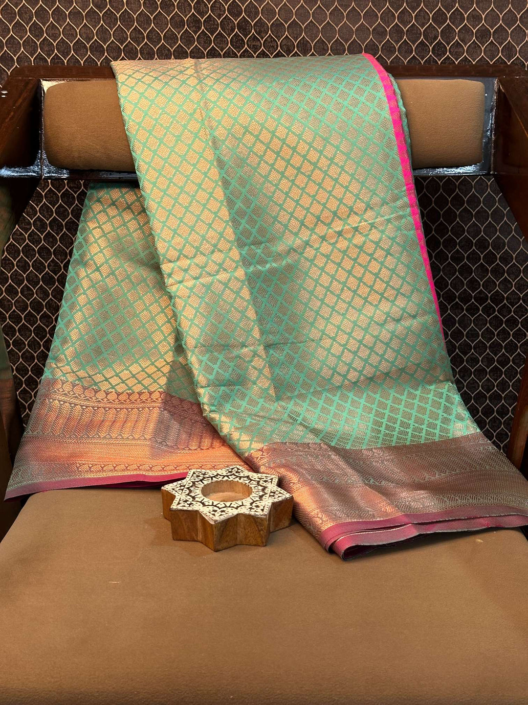 Eccentric zari weave Softsilk  Banarasi saree