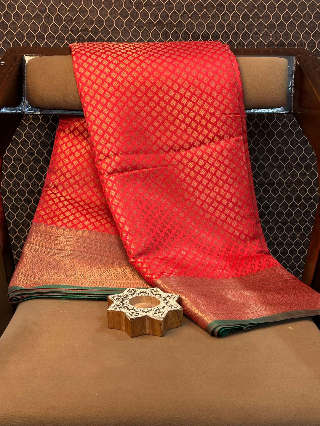 Eccentric zari weave Softsilk Banarasi saree